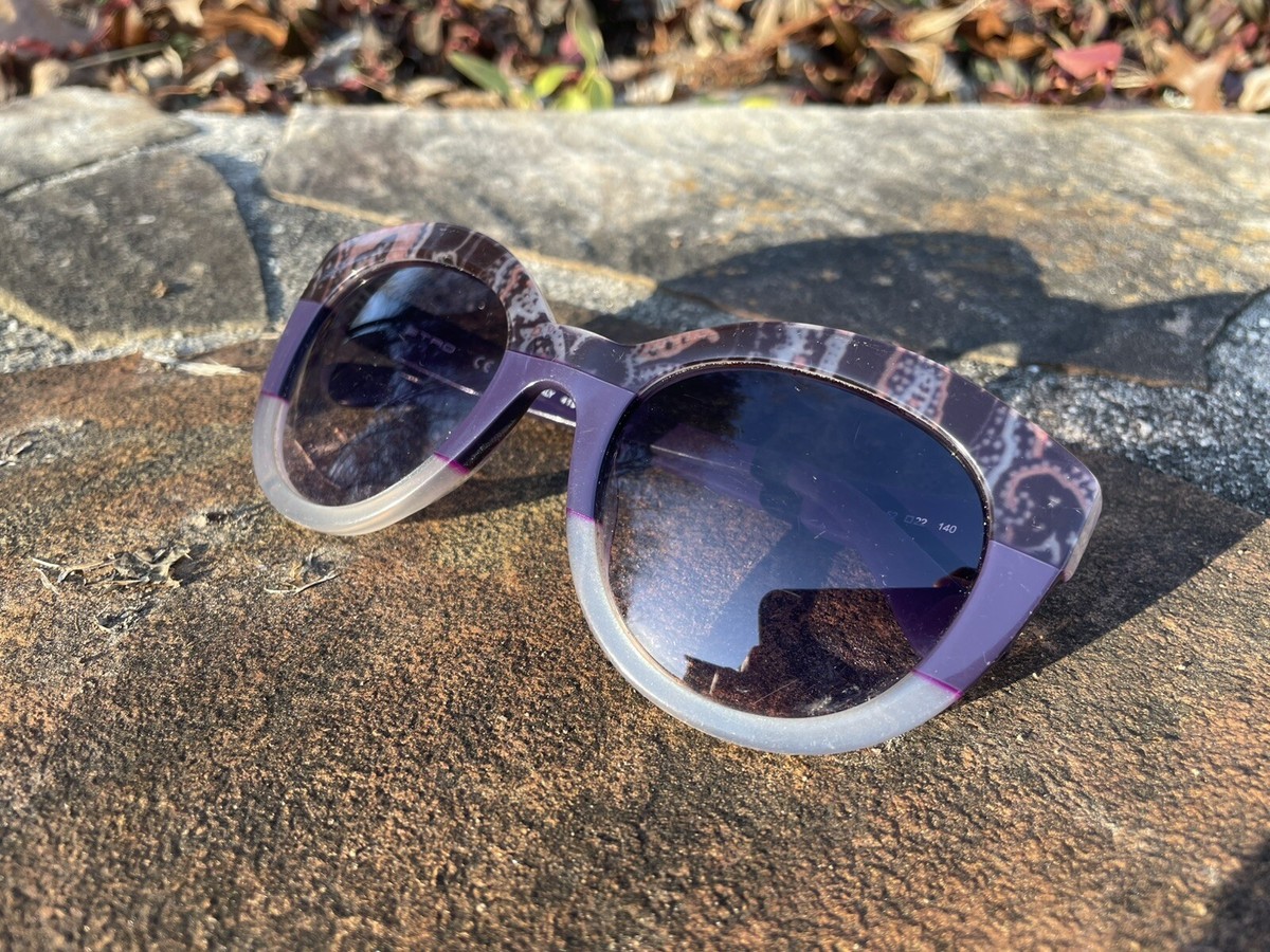 Etro Stylish Purple Sunglasses Etro Paisley Italian Sunglasses 52MM Violet Purple | eBay main image 2