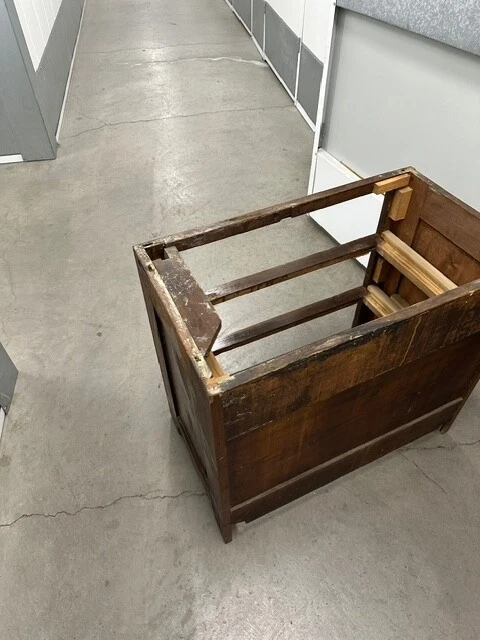 古董梳妆台手工制作 19 世纪 70 年代肯塔基硬木状况完好大理石上衣 — 第 2/4 张图片