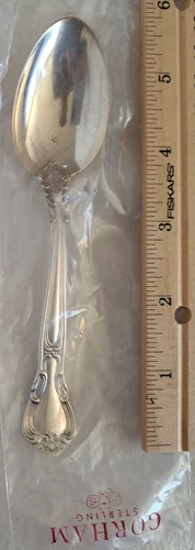 One NEW SEALED Gorham Chantilly Sterling Silver Tea Spoon Teaspoon 5.75" NOS-A
