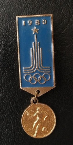 1980 Football XXII Olympic Games Moscow Soviet Pin Badge Sport FIFA Soccer USSR