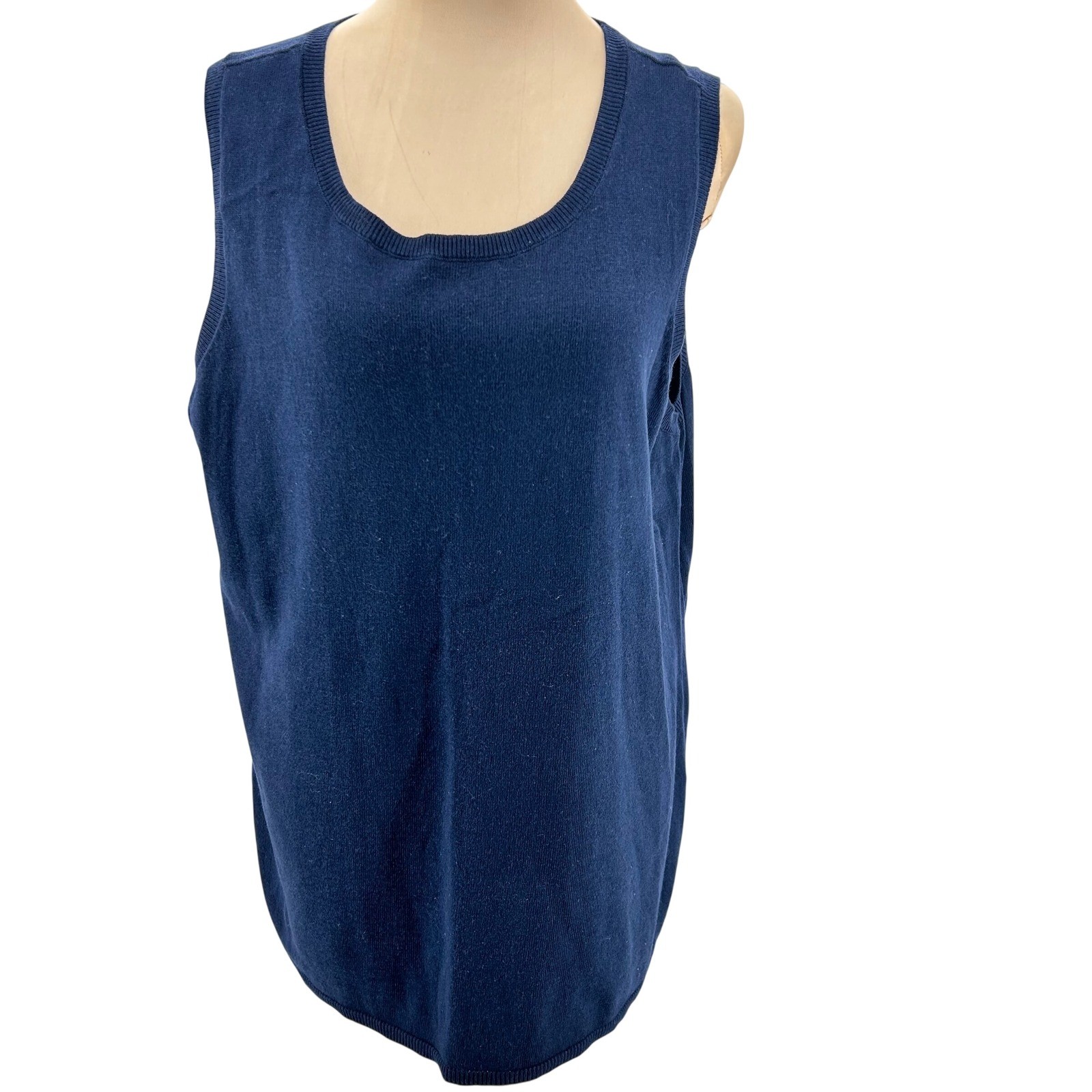 Chicos Navy Blue Sleeveless Knit Sweater Tank Top Scoop Neck Size 3 NWT