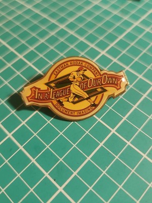 Vtg Eastman Kodak Company Document Imaging Logo Gold Tone Lapel Pin
