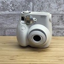 Fujifilm Instax mini 7S Instant Film Camera White