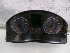 Tachometer Kombiinstrument VW Golf 5 V TSI Tacho 1K0920874A Benzin *530A01*