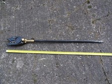 RUTENAUFLAGE, aus Metall, mit Bodenspiess, ausziehbar, BISSANZEIGER