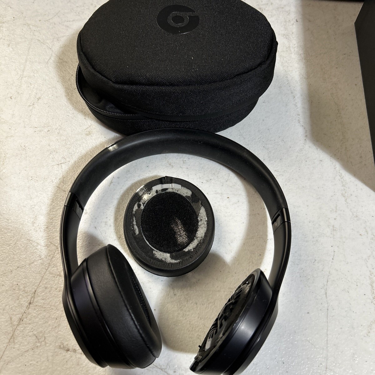 Beats Solo3 Wireless On the Ear Headphones Black For Parts