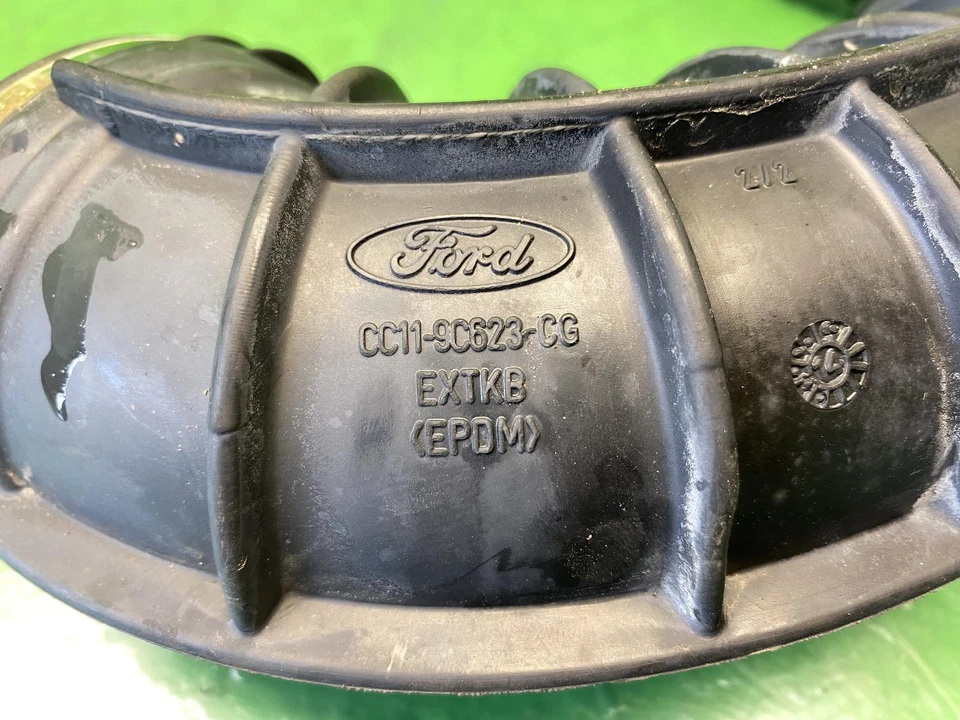 FORD TRANSIT CUSTOM Air Intake hose 2.2 FWD CC11-9C623-CG 2011- - Image 2 of 3