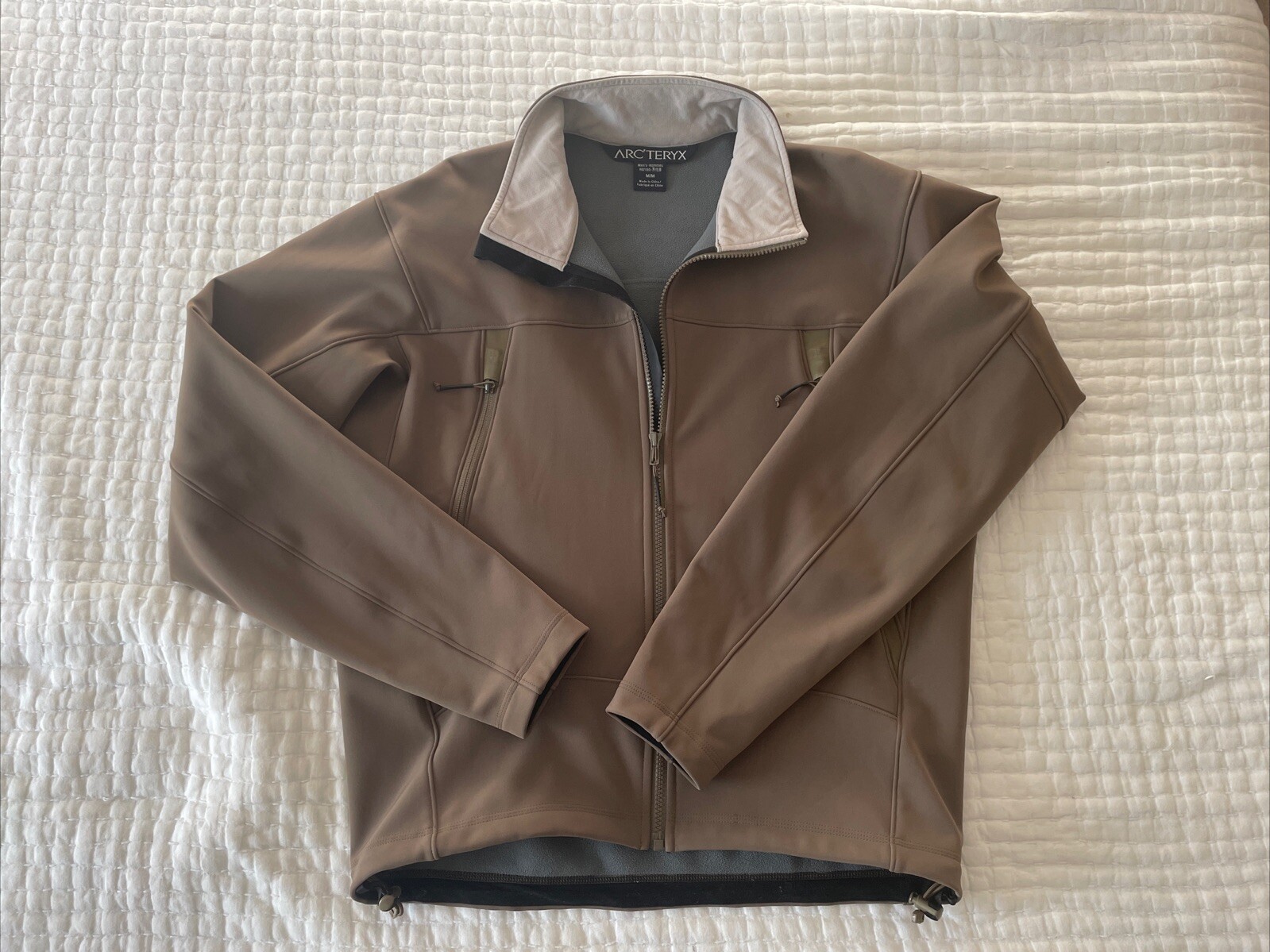 ARC'TERYX Arc’teryx LEAF Giacca Uomo Bravo Colore Coccodrillo Medium Versione 2012