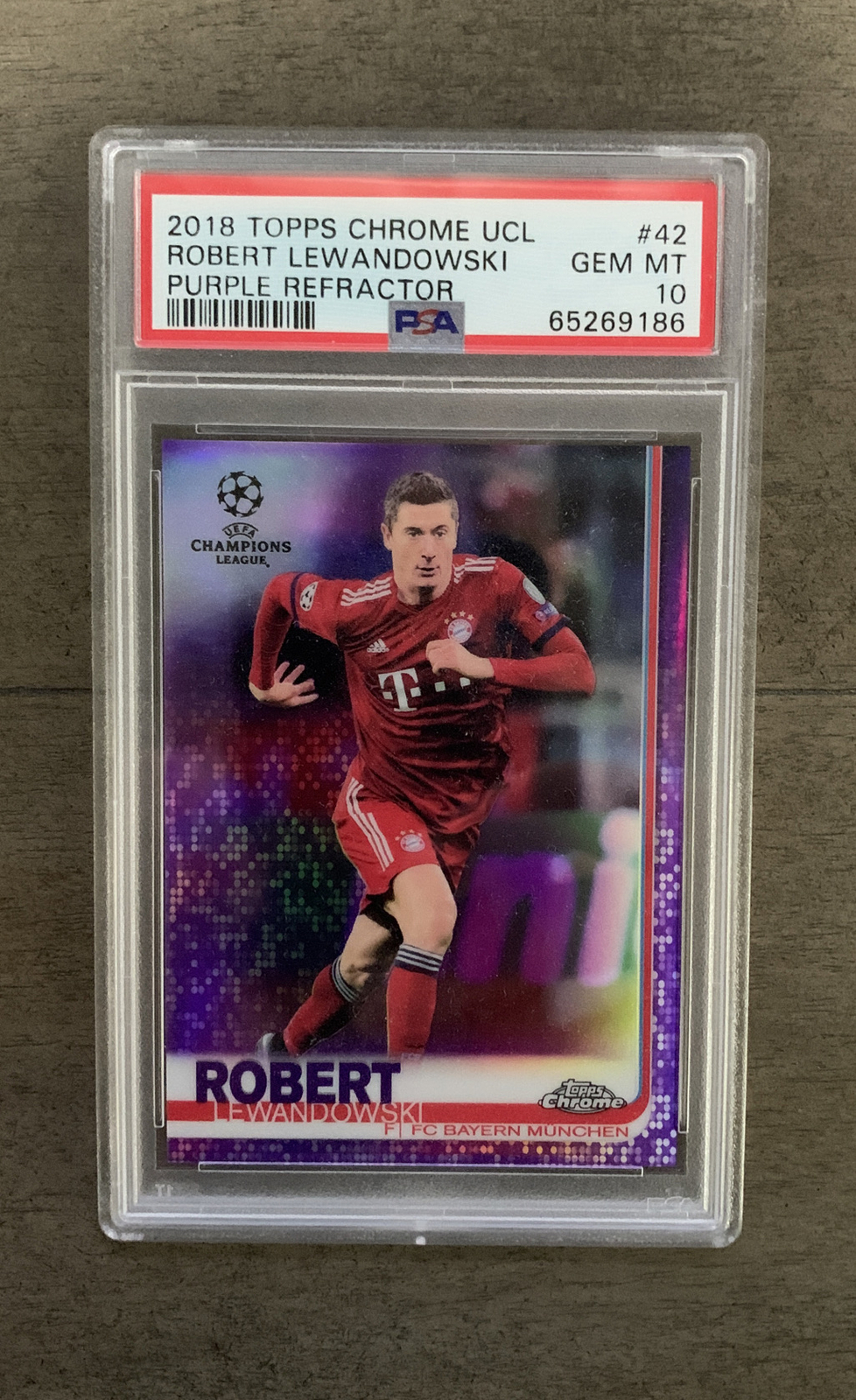 2018 Topps Chrome UCL Purple Refractor #42 Robert Lewandowski /250 PSA 10 Gem MT