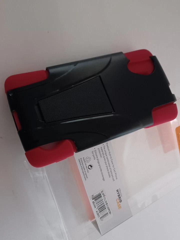 Reiko Silicon Case with Protector Cover with New Type Kickstand for LG Nexus 5, - Image 2 of 4