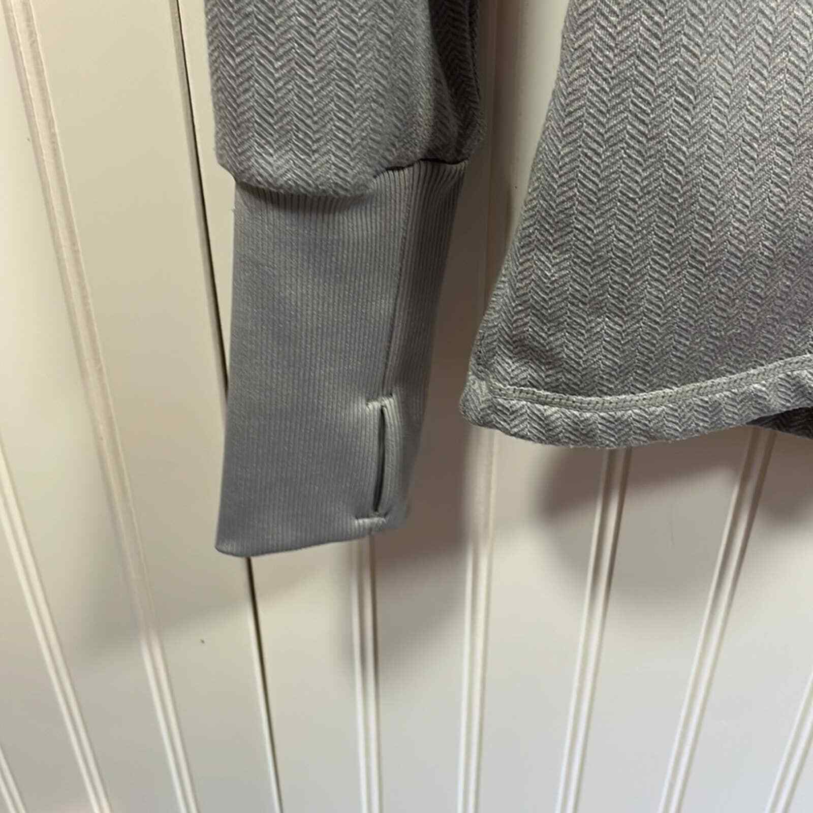 Mondetta light gray quarter zip pullover jacket - image 4