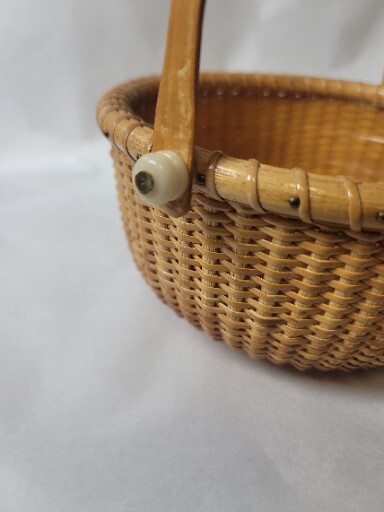 Vintage Nantucket Basket With Swing Handle | eBay
