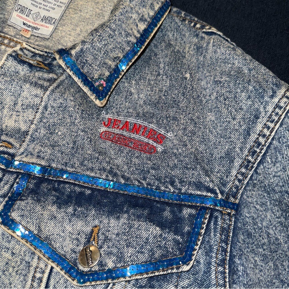 RARE Y2K Wrangler Jeanies Denim Jacket – Cropped, Embellished (M) View 2