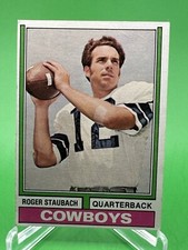 ROGER STAUBACH 1974 Topps #500- EX -2 Small Creases Top Right/ Wax Stain On Back