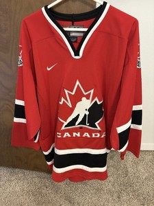 Vintage 2002 Nike Team Canada Mens Hockey Red Jersey Size Medium Olympics