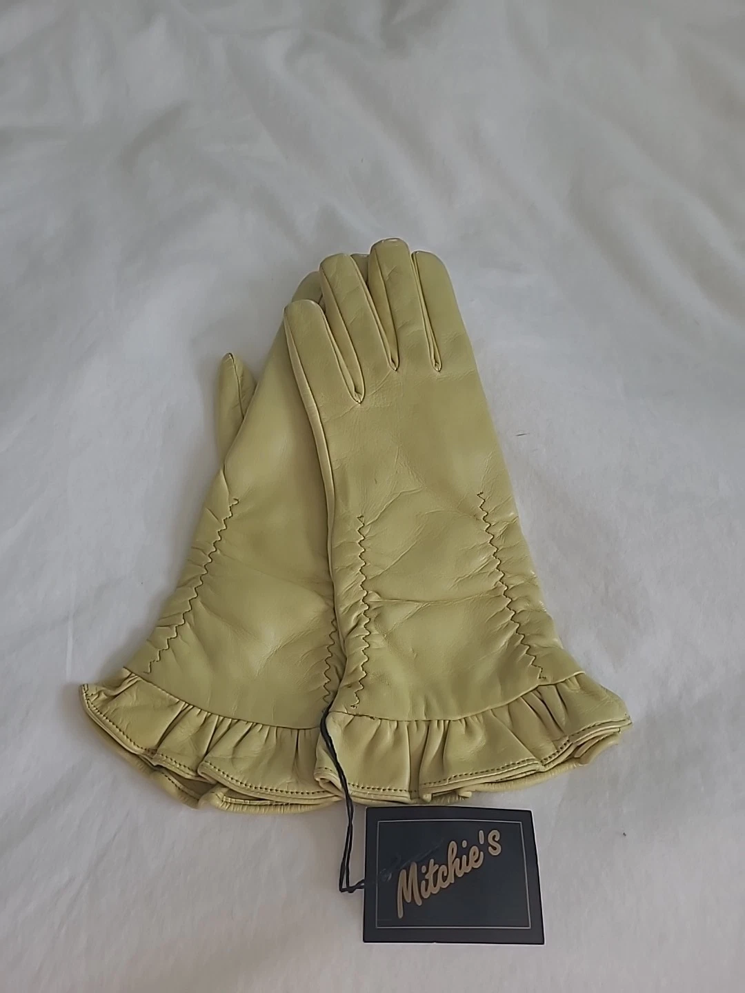 NWT Mitchies Spring Green Leather Gloves, Size 7