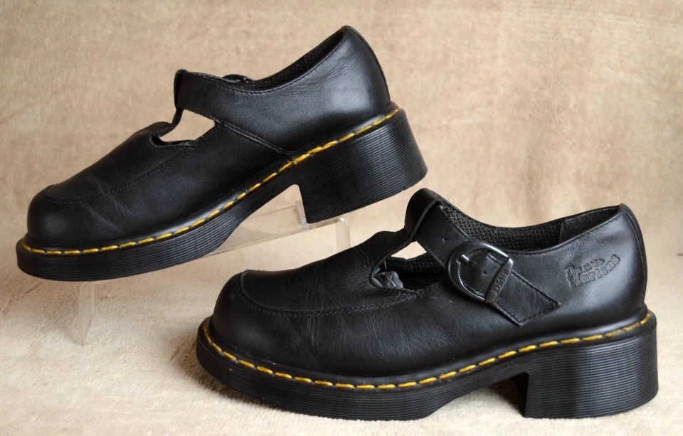Sapatos femininos Dr. Martens Mary Jane plataforma couro 8 EUA preto alça em T - Imagem 3 de 4
