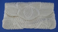 La Regale White Beaded Handbag Purse Clutch Seed Beads Gold Chain Strap