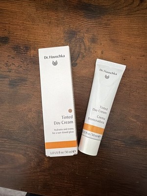 Dr. Hauschka Tanning Tinted Day Cream 30ml