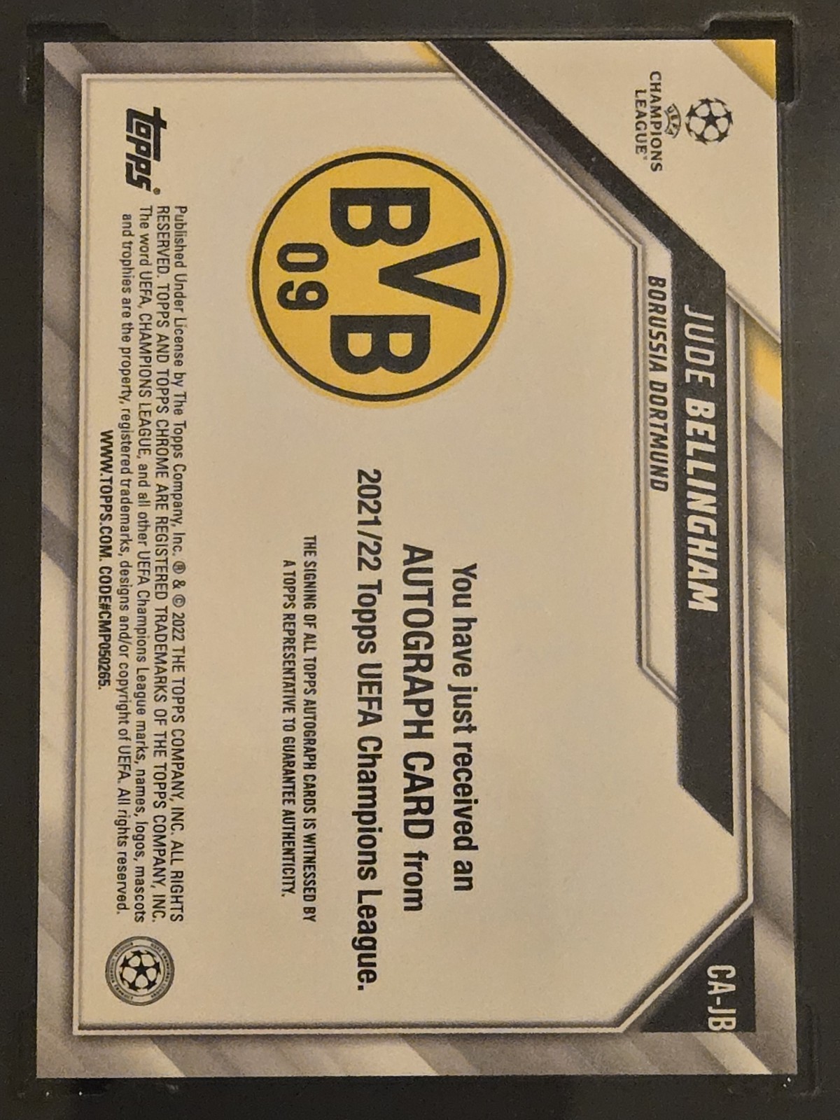 Jude Bellingham Autograph 2021 Topps Chrome UCL B/W Raywave Regractor SGC 9.5 view 2
