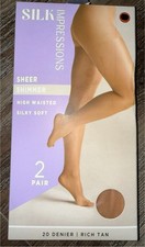 Silk Impressions 2 Pair Womens Pantyhose Rich Tan 20 Denier Sheer Shimmer  M