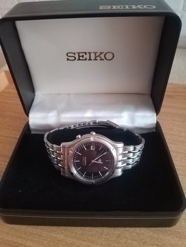 Seiko men's kinetic watch - Picture 2 of 4