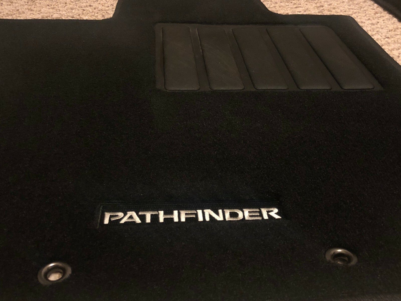 20182020 Nissan Pathfinder Carpet Floor Mats Genuine 3pc Black for