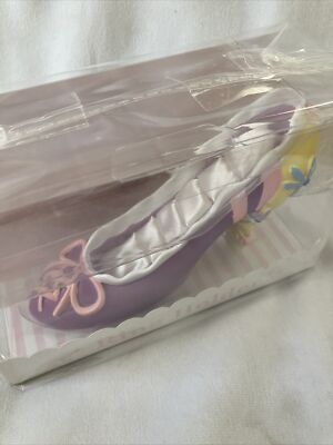 Disney Tangled Rapunzel Ring Stand Holder Shoes Shaped