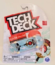 Tech Deck 2022 Chocolate  Chris Roberts Mic Deck    Ulltra Rare