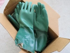 12 pairs Ansell Edmont 08-352 Scorpio Chemical Resistant 12" Gloves Size 7