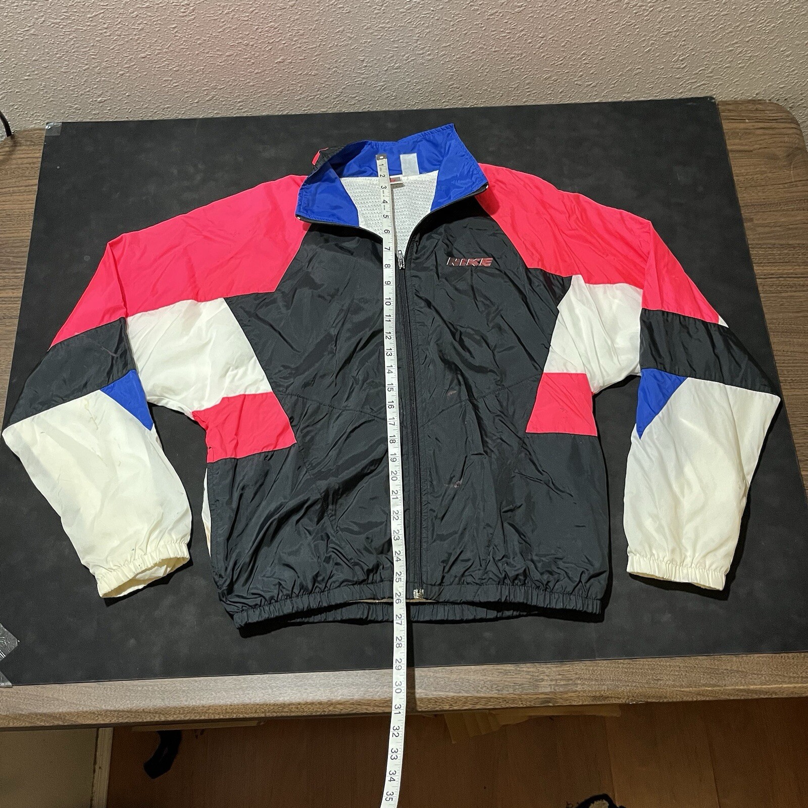 SACAI X NIKE Giacca a vento Nike vintage tennis rosa fluo anni 80 discoteca challege court Agassi