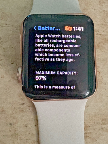 Apple Watch Series 3, 38mm in Rose Gold, BROKEN SCREEN - Photo 4 sur 22