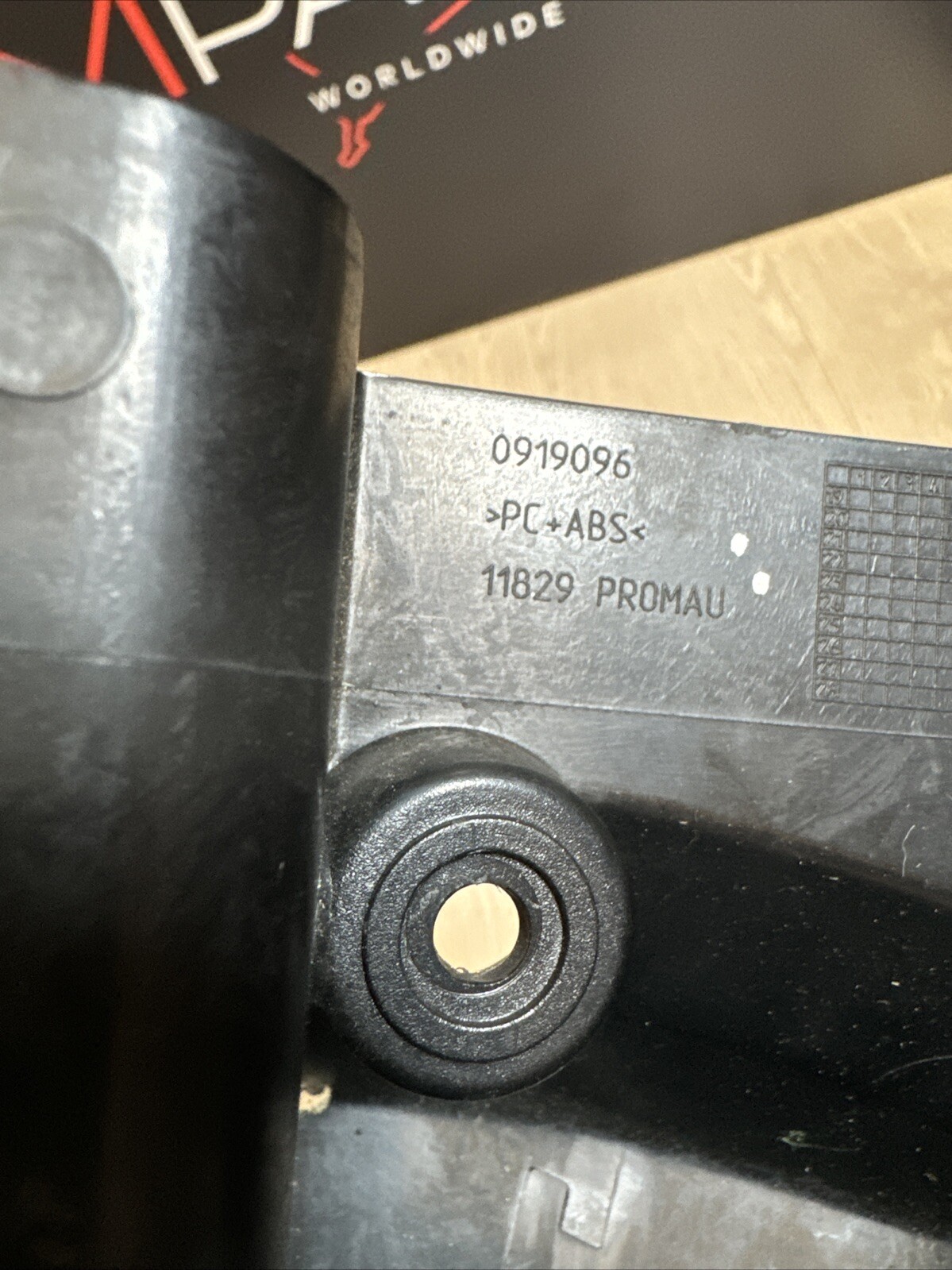 FERRARI 488 GTB LOWER STEERING COLUMN COVER OEM 86177800
