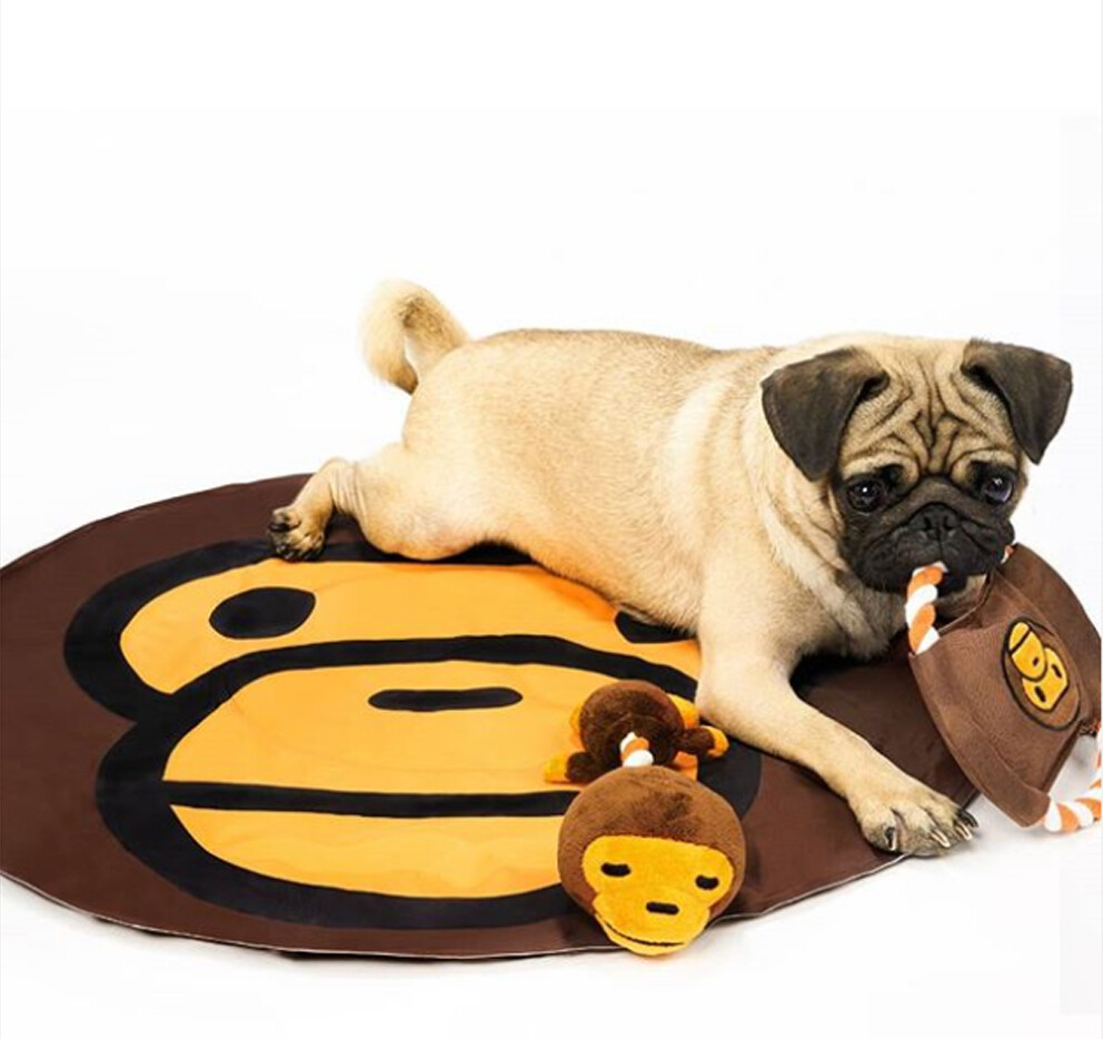 Pet Collection A BATHING APE BABY MILO STORE BABY MILO PET COOLING MAT New Pet Collection A BATHING APE BABY MILO STORE BABY MILO PET COOLING MAT New