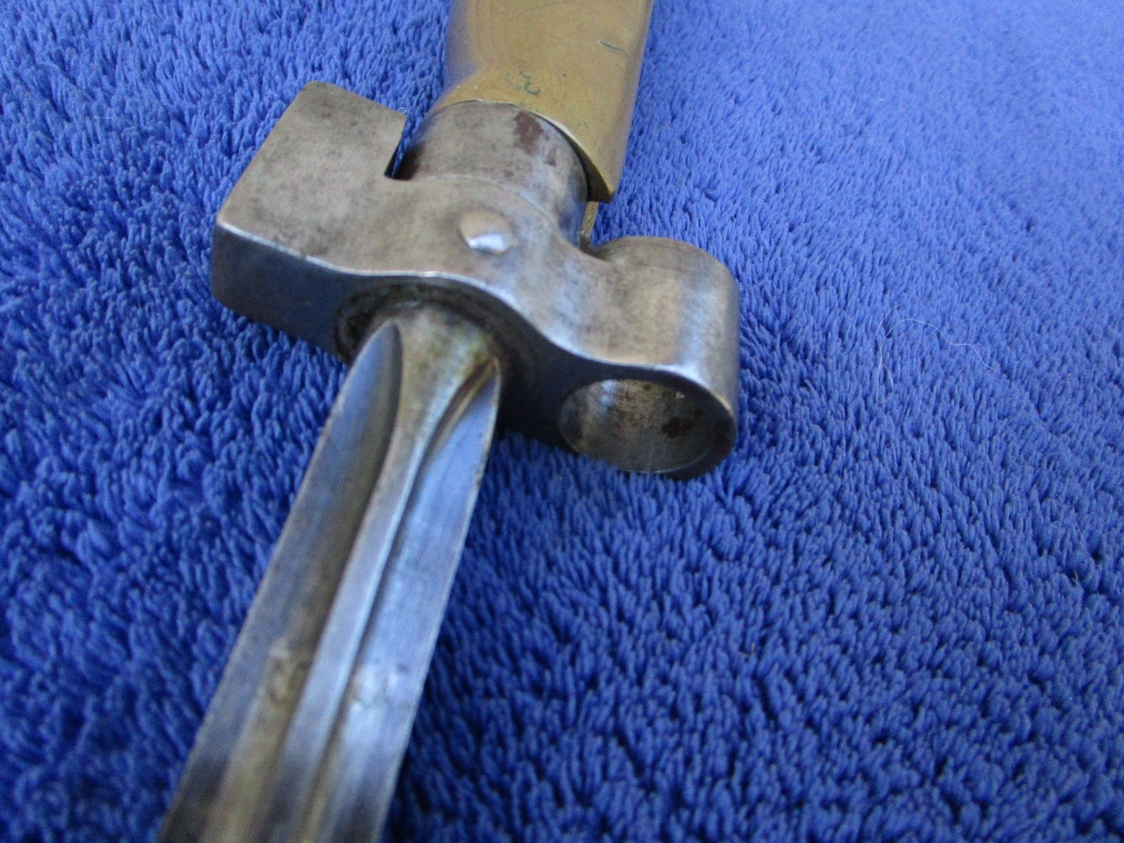 ORIGINAL  ANTIQUE M1886/93 FRENCH LEBEL "ROSALIE" SHORTENED BAYONET AND SCABBARD