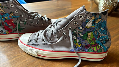 Converse All Star High Top Sneaker Canvas Comic Superman Grau EU 42