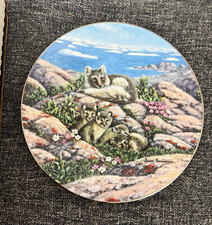 Assiette de collection loup Dominion China Ltd. « Un lieu de repos », Chine