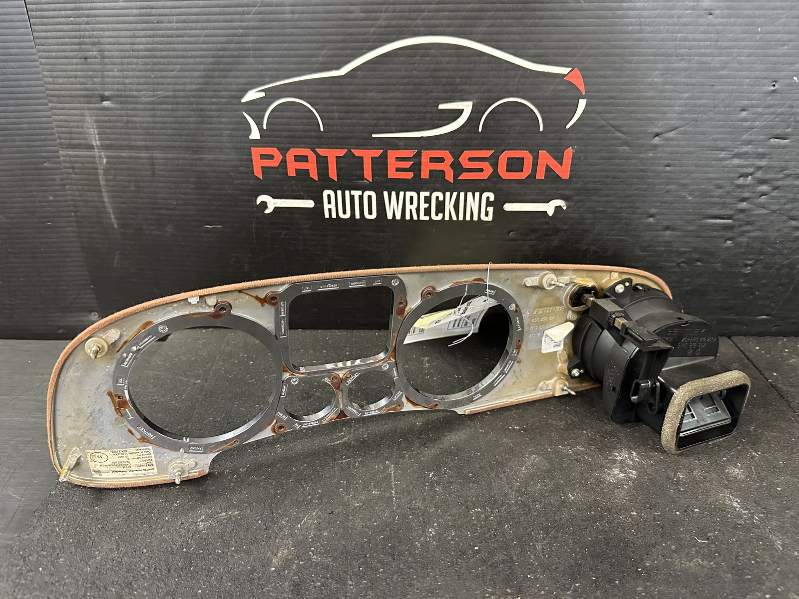 03-12 BENTLEY CONTINENTAL SPEEDOMETER WOOD GRAIN BEZEL TRIM ID 3W0857059