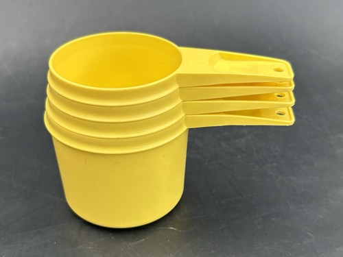 Tupperware Bright Yellow Nesting Measuring Cups Set Of 4 Vintage - Picture 2 of 5
