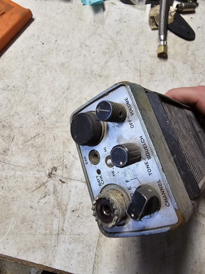 Pace Landmaster Handheld 6 Channel Radio Transceiver Spares or Repair - Image 2 of 4