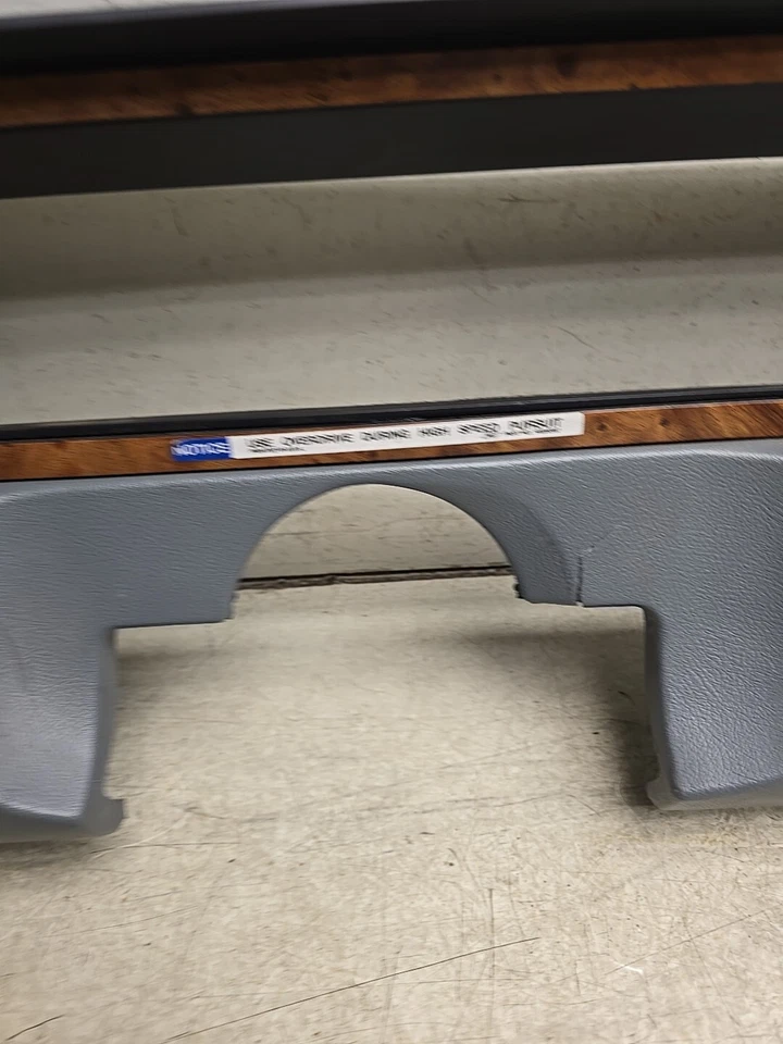 Chevrolet Caprice Impala SS 1991-1992-1993 5,7 velocímetro tablero radio bisel moldura Foto 3 de 4