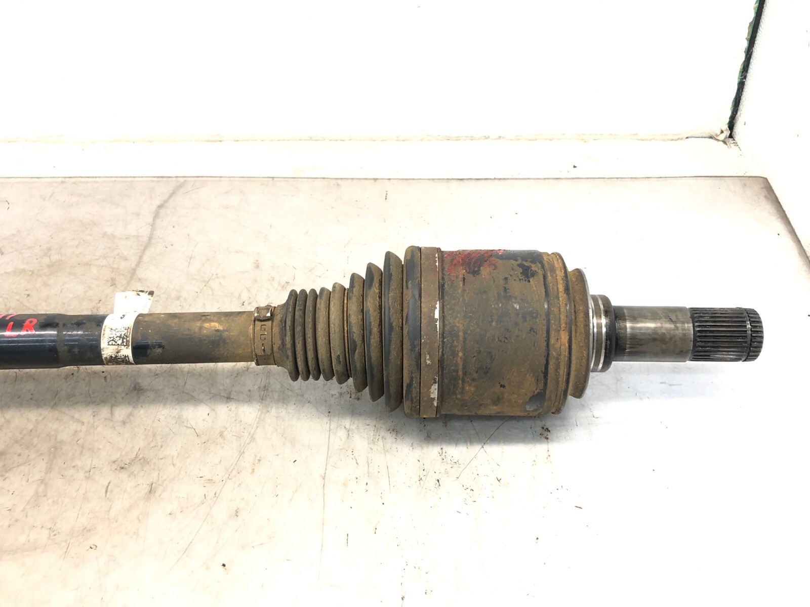 2017-2022 MASERATI LEVANTE AWD LEFT DRIVER REAR CV AXLE JOINT SHAFT OEM