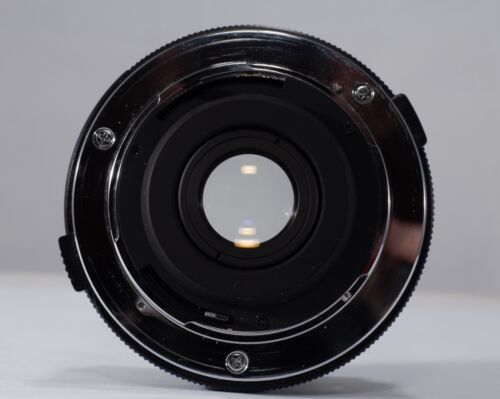 Vivitar MC 28mm F 2.8 Wide Angle, Close Focus Prime Lens. Olympus OM Mount - Picture 5 of 17