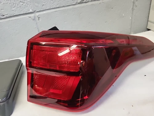 2021 To 2023 Oem Kia Seltos Tailamp