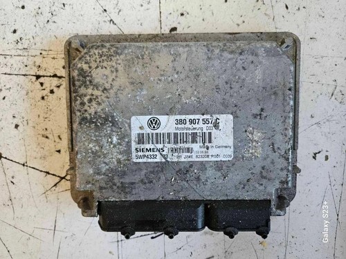 VW Passat B5 3B2 Motorsteuergerät 5WP4332 3B0907557C 1.60 Benzin 34685315