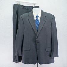 Hickey Freeman Gray Wool Sharkskin 2 Piece Suit 42R 34 / 30 Pleated Cuffed Mid R