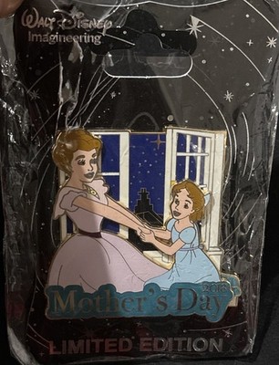 WDI Disney Mother's Day 2018 - Mary and Wendy Darling Peter Pan LE 200 Pin