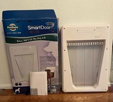 PetSafe Electronic Smart Pet Dog Door Large up to 100lbs Brand New Open Box