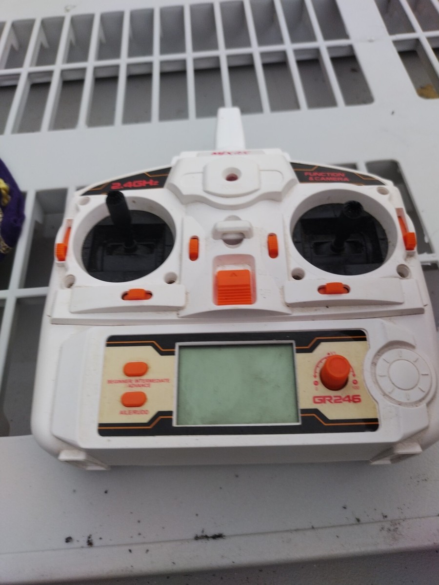 MJX R/C TECHNIC 2.4 GHZ CONTROLLER FOR QUADCOPTERS AND HELICOPTERS