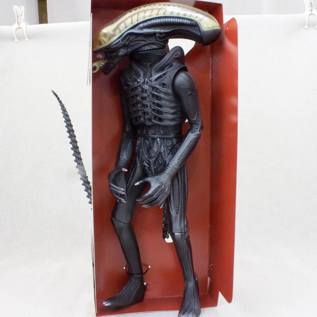 Alien Big Chap Figure 1/5 Scale PVC Completed Model Tsukuda